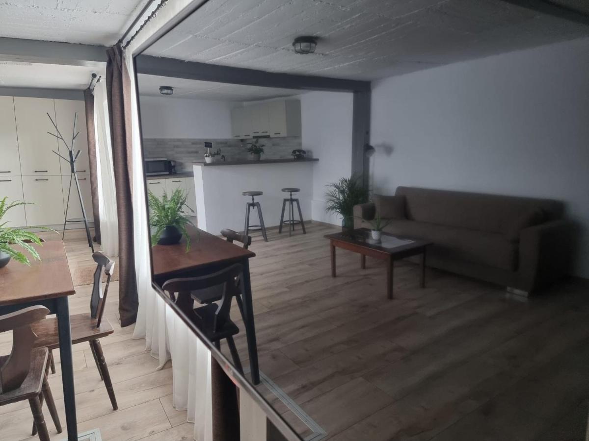 The Cozy Bunker Apartament *